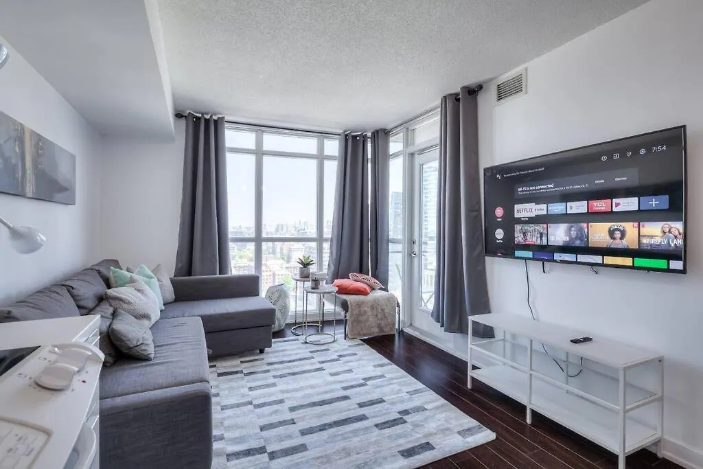 Trendy Downtown Getaway By The Water Apartment Toronto Canada