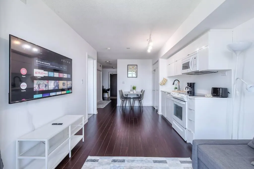 Trendy Downtown Getaway By The Water Apartment Toronto 0*,  Canada